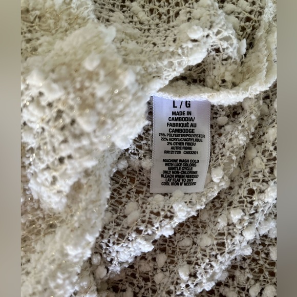 NEW! Aéropostale Shimmery Knit - Picture 9 of 10